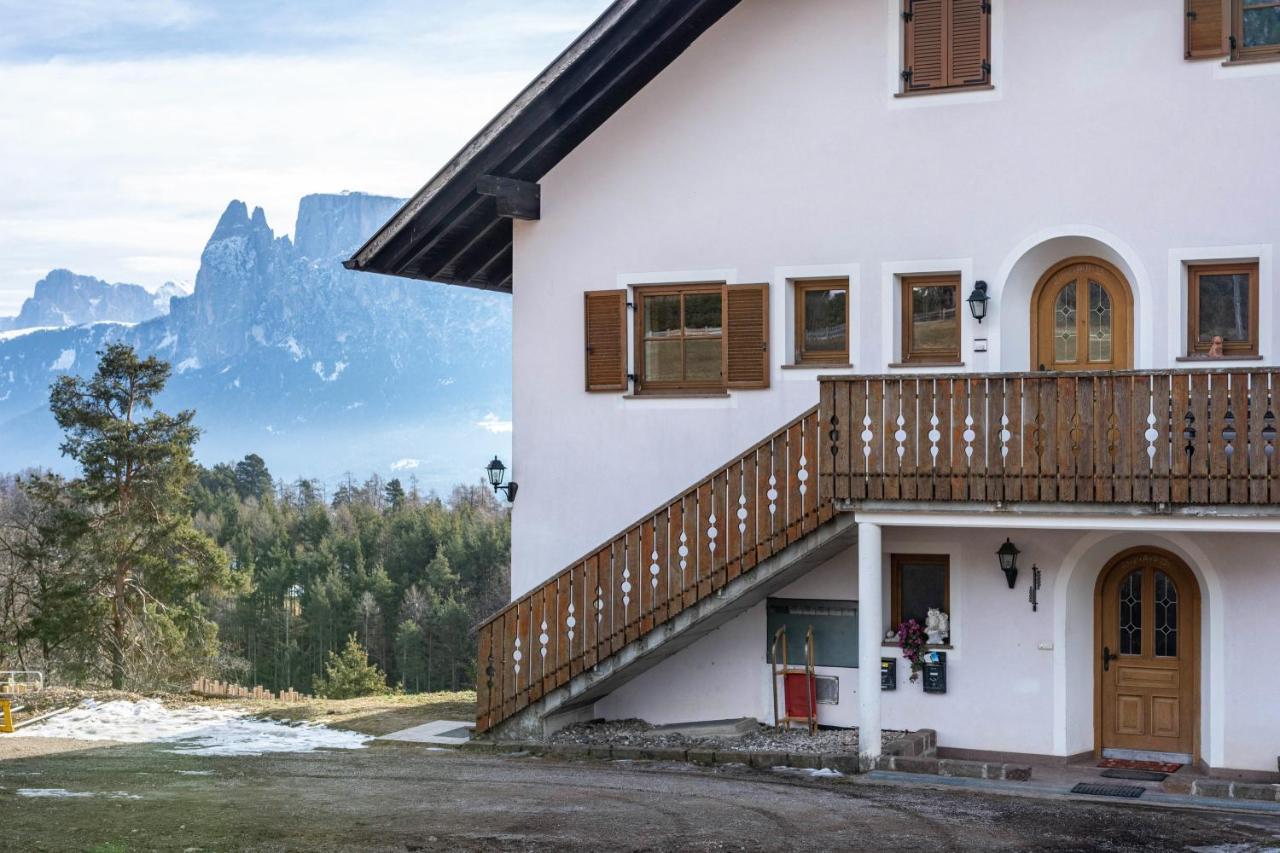 Alpin Farm Linde - Oberweidacherhof Collalbo Eksteriør bilde